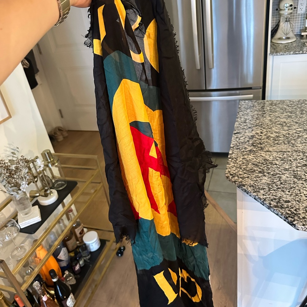 Gucci Scarf - Picture 3 of 3